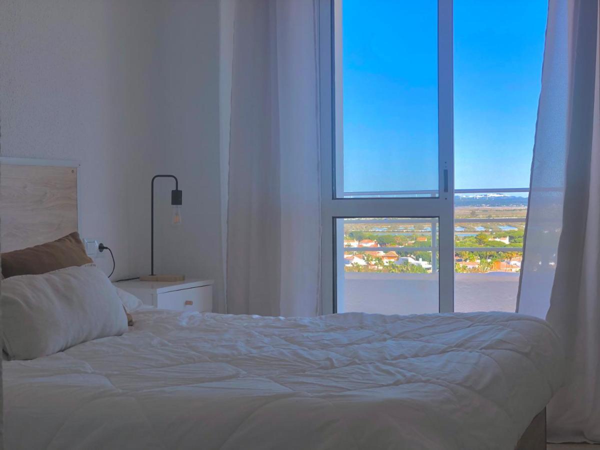 Frente Al Mar, Preciosas Vistas, Piscinas , Valdelagrana Apartment El Puerto de Santa Maria Bagian luar foto